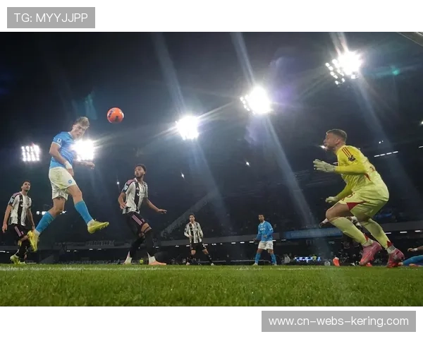 罗马主场2-0战胜卡利亚里,马伦梅开二度助球队追平尤文 罗马主场2-0战胜卡利亚里,马伦梅开二度助球队追平尤文